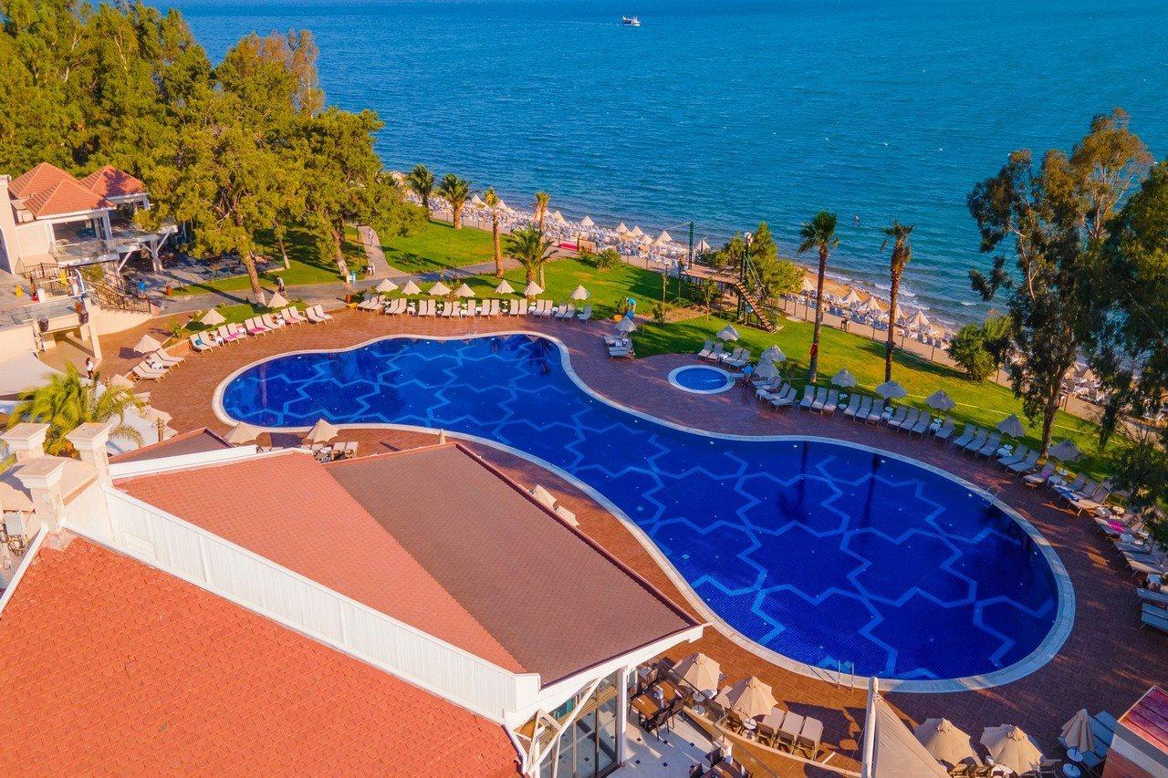 Long Beach Club Nature Akbuk  Exterior photo