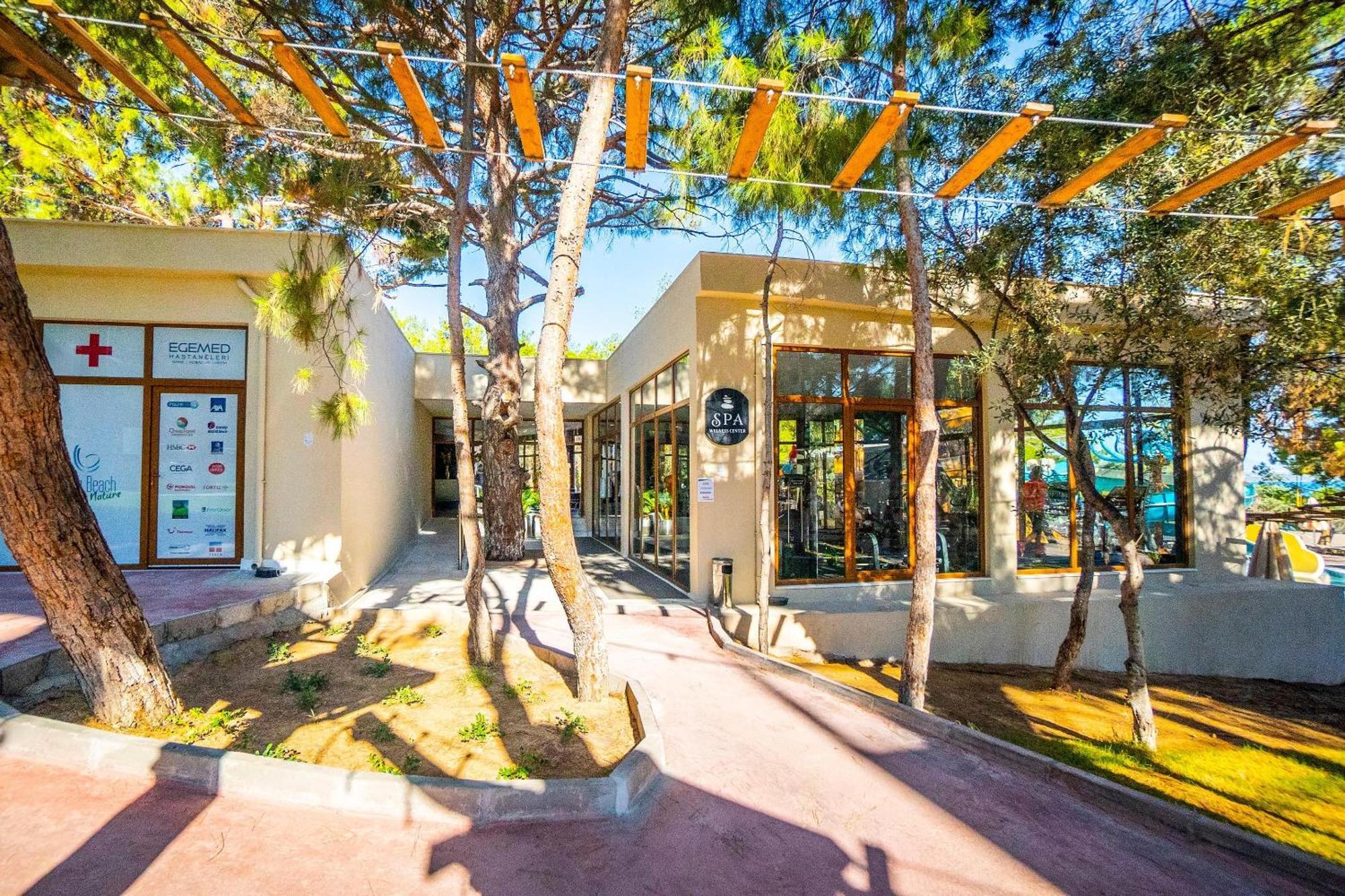 Long Beach Club Nature Akbuk  Exterior photo